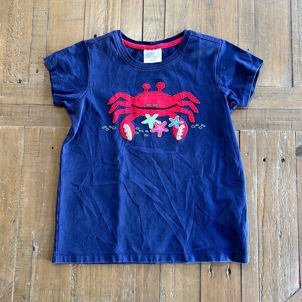 Hanna andersson navy crab appliqué tee shirt